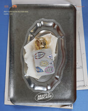 PET TAPE : BROOCH & BRILLIANCE